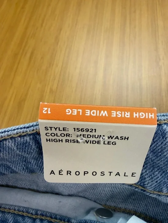 Aeropostale Women's High Rise Wide Leg Jean Size 12 Medium Wash - Picture 10 of 10